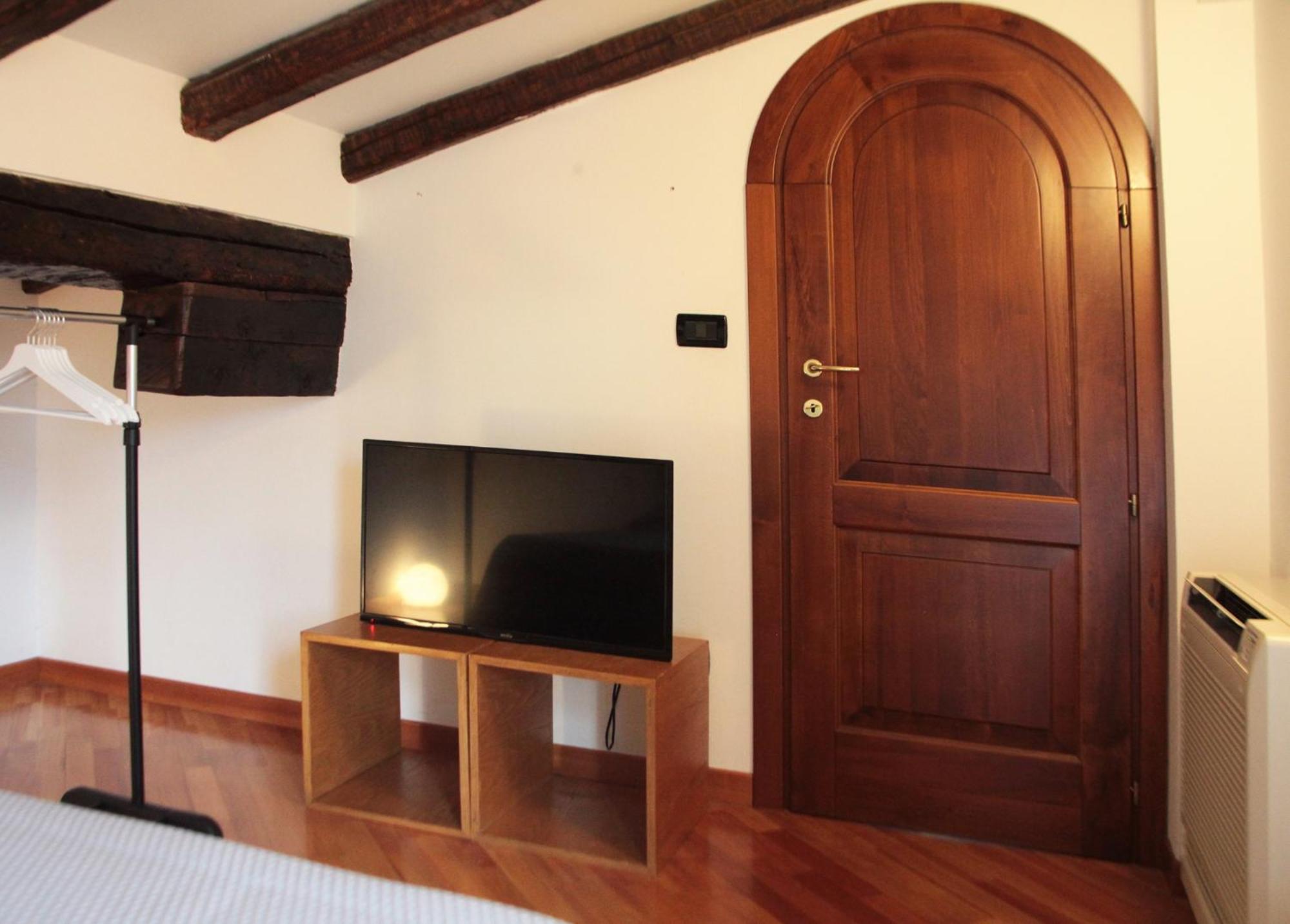 Yawhome B&B Bologna Exterior foto
